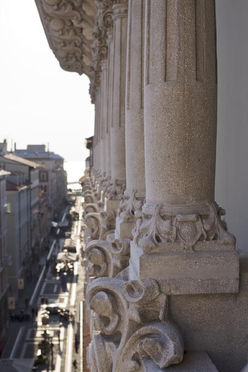 Palace Suite Trieste Luaran gambar