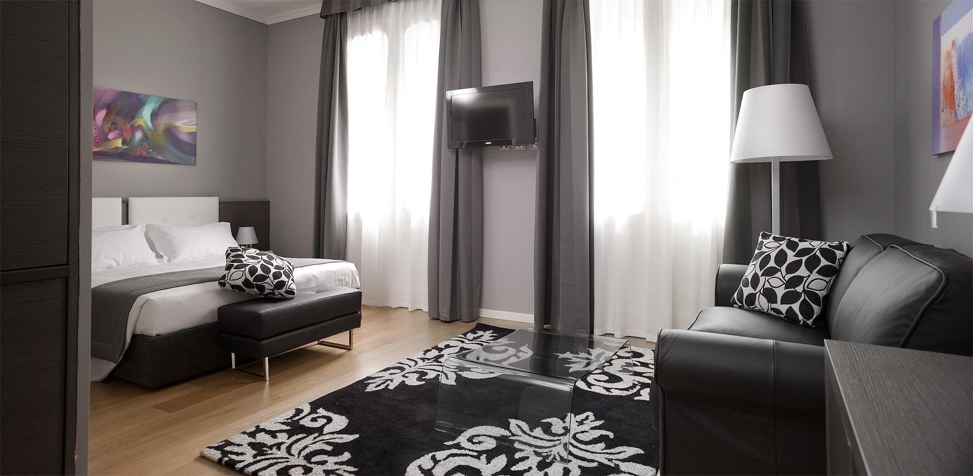 Palace Suite Trieste Luaran gambar