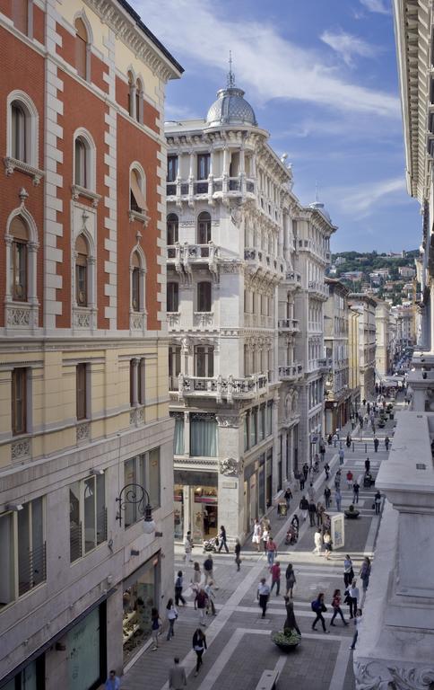 Palace Suite Trieste Luaran gambar